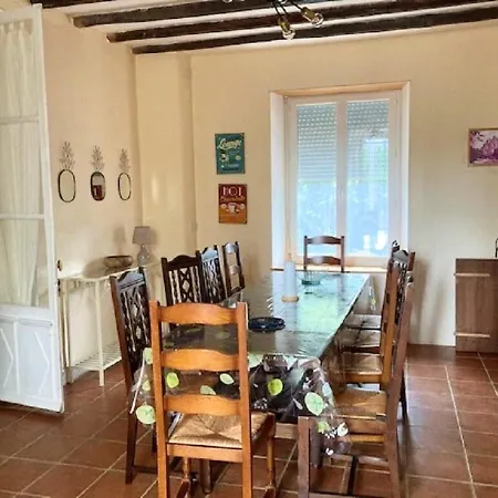 Maison De 5 Chambres Avec Sauna Jardin Clos Et Wifi A Voulmentin