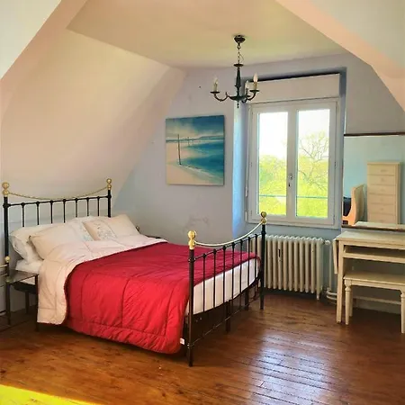 Maison De 5 Chambres Avec Sauna Jardin Clos Et Wifi A Voulmentin