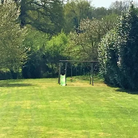 Maison De 5 Chambres Avec Sauna Jardin Clos Et Wifi A Voulmentin * Saint-Clementin
